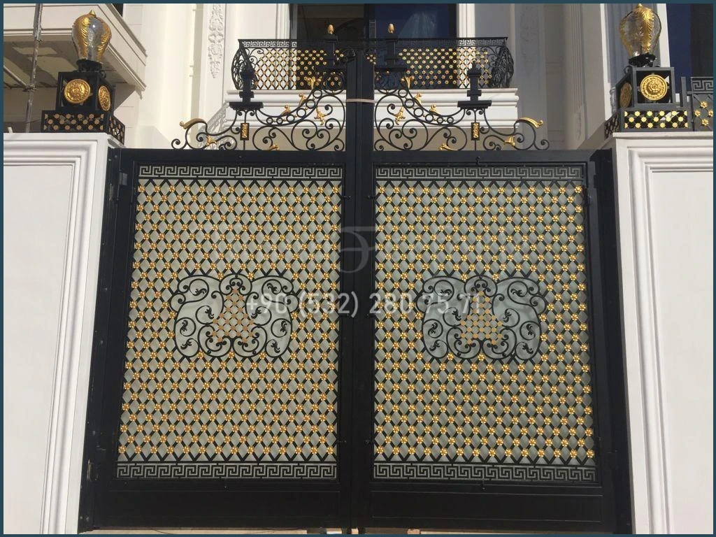 Demir Bahçe Kapıları – Dayanıklılık ve Zarafetin Buluştuğu Nokta